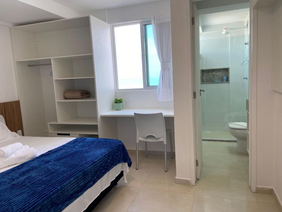 Apartamento Bela Hospedagem-flat C/ 2 Suítes E Wifi - Pé Na Areia No Bessa *